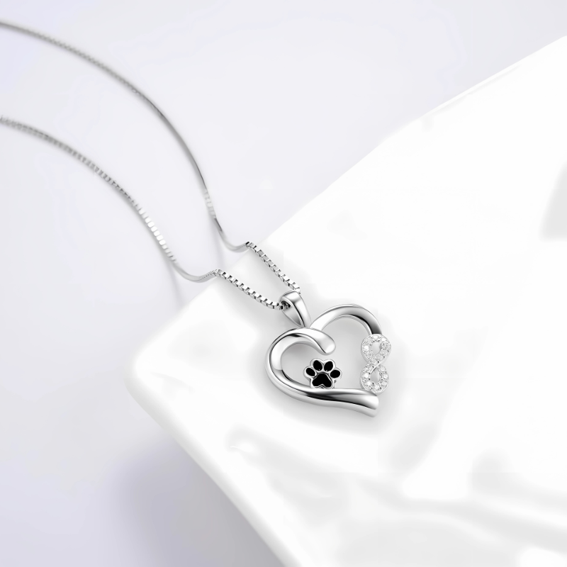 Althea - Necklace with paw, heart & infinity symbol | Silver